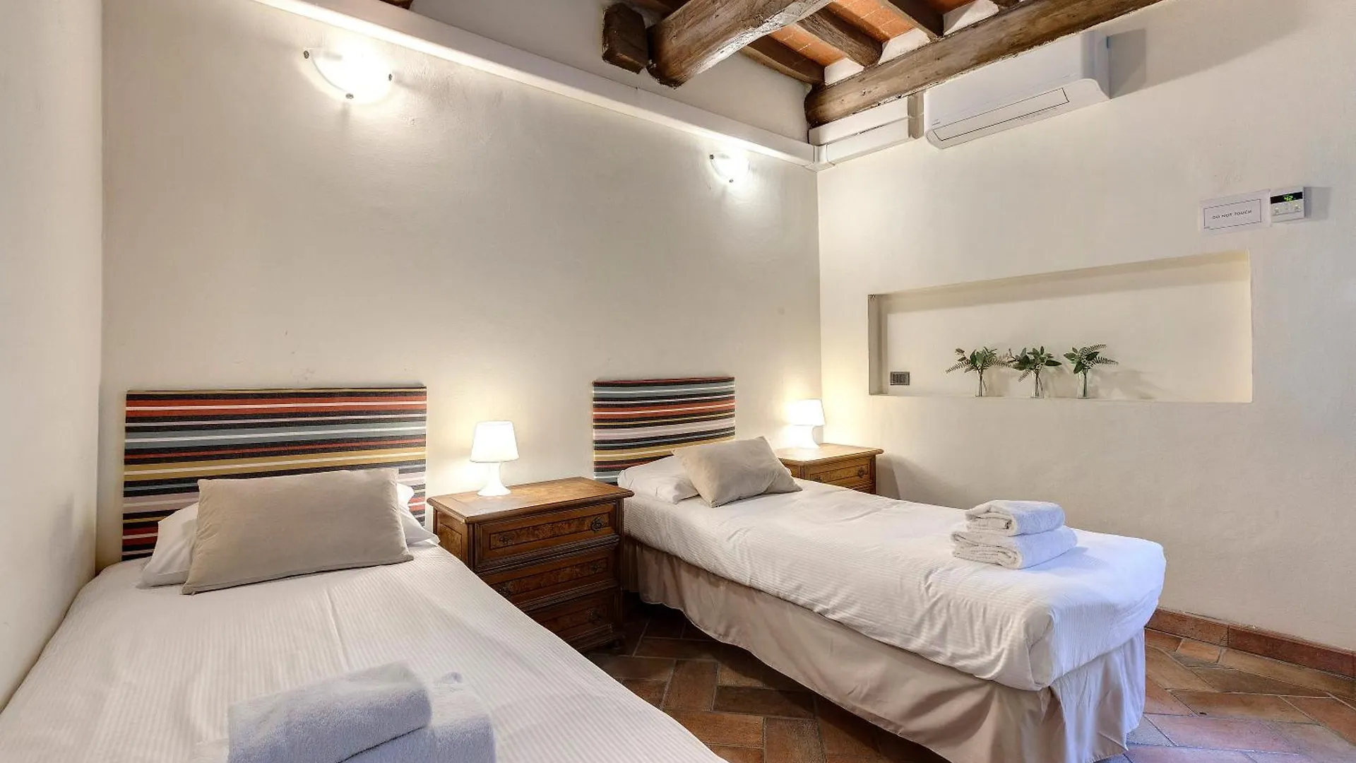 Apartment Ferienwohnung Anguillara 7A Florenz Italien